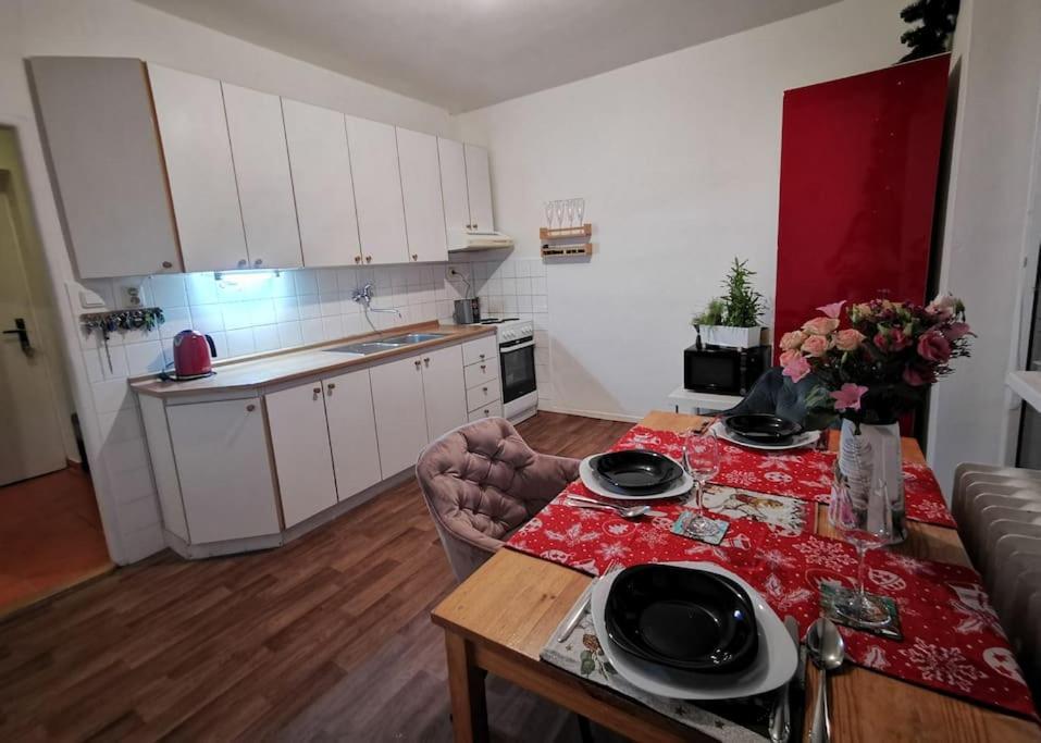 Cely Apartman Podlesi 54M2 S Dvema Balkony A S Novou Manzelskou Posteli, Zatim Neni Na Fotkach Daire Brno Dış mekan fotoğraf